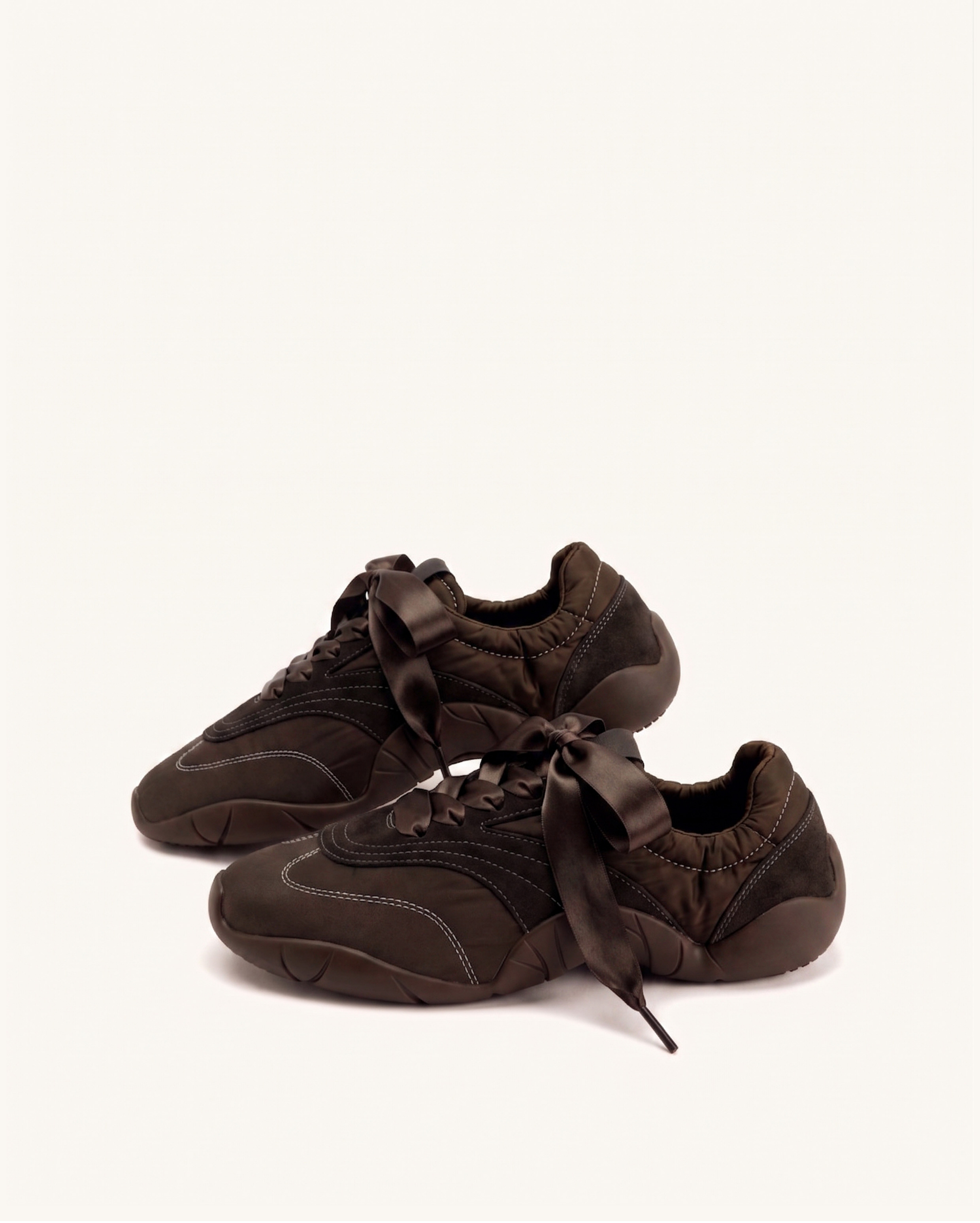 Flavia Baskets ballerines à lacets ruban - Marron foncé