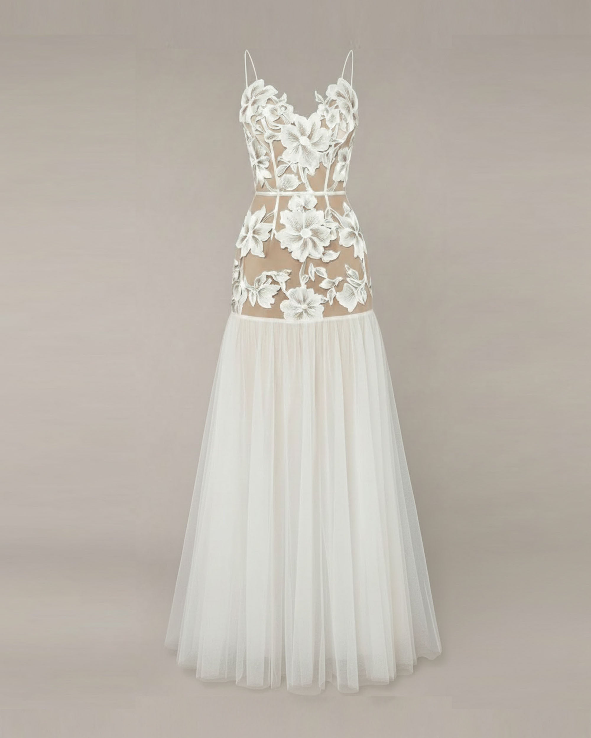 Robe longue en tulle transparent à applications florales - Blanc