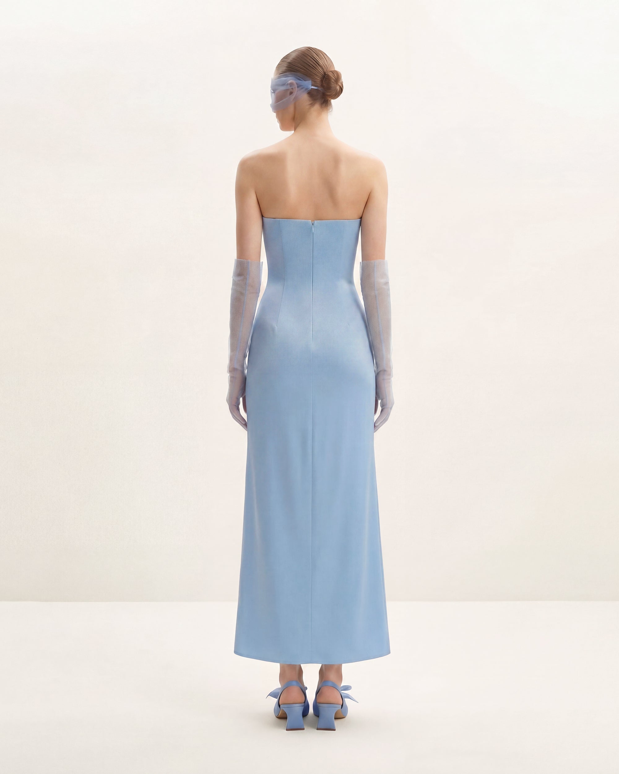 Robe longue à broderie florale - Bleu